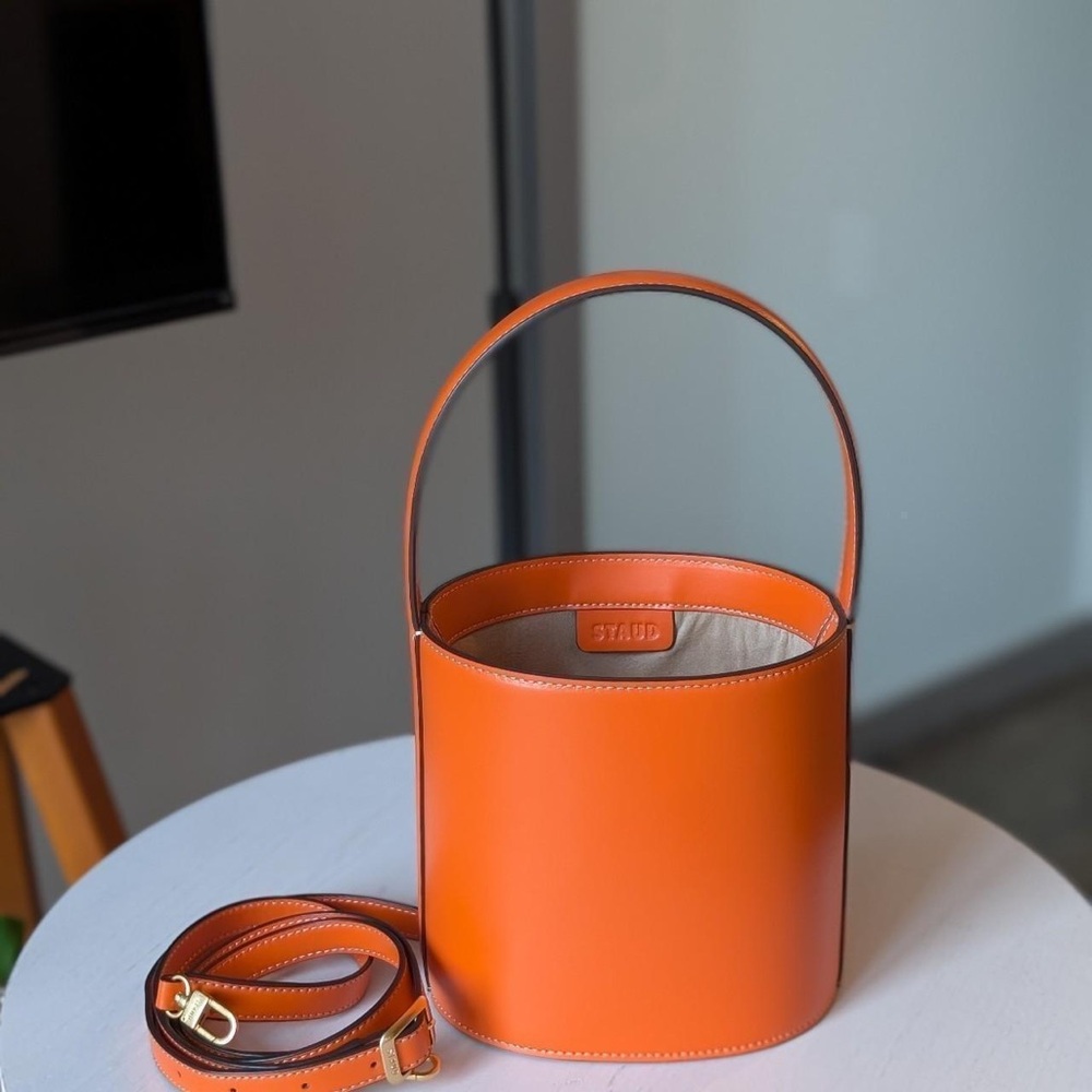 STAUD Vibrant Orange Shoulder Bag - Picture 5 of 5